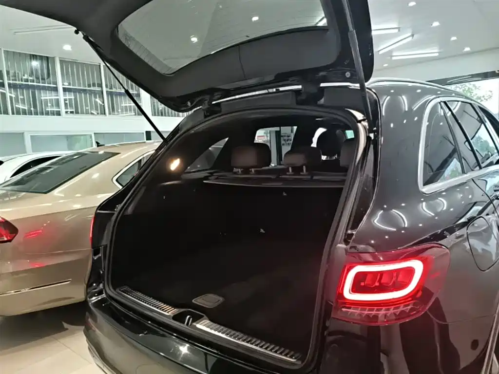 Mercedes-Benz GLC 2021 GLC 300 L 4MATIC Sporty фото 19