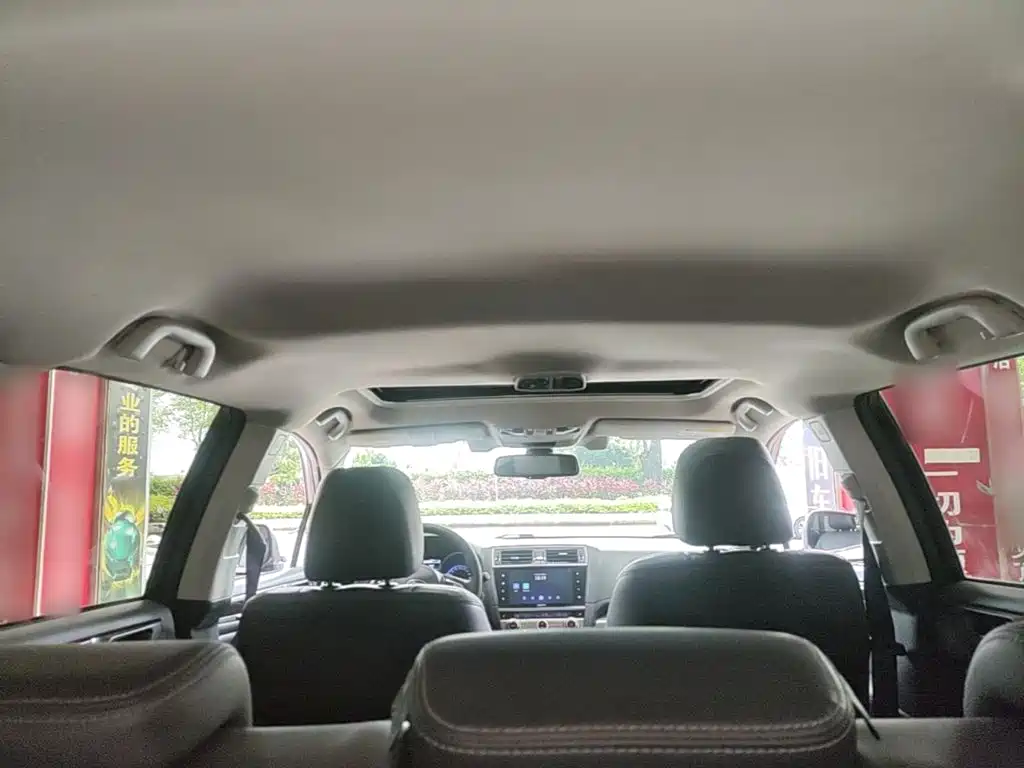 SUBARU OUTBACK