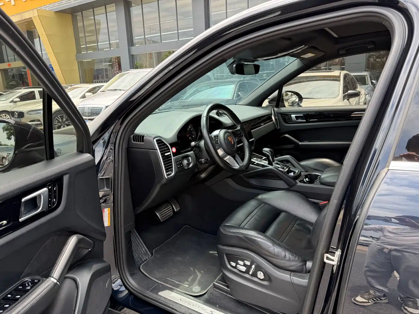 Porsche Cayenne 2018 Cayenne S 2.9T фото 4