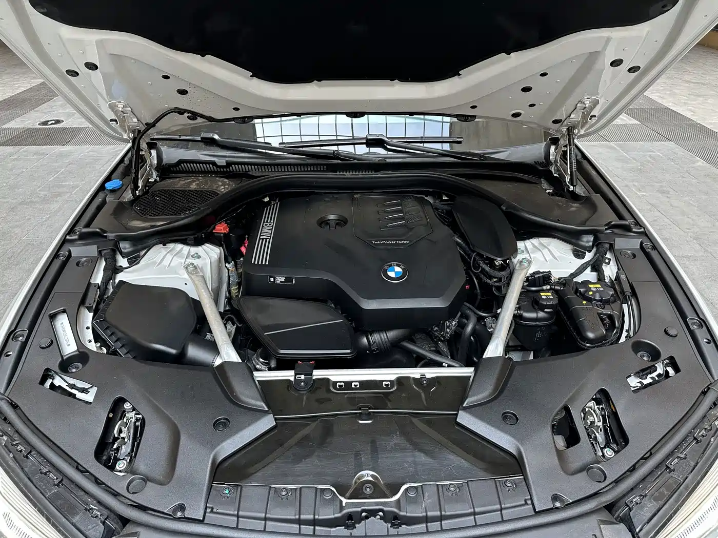 Фото 12 - BMW 5 Series