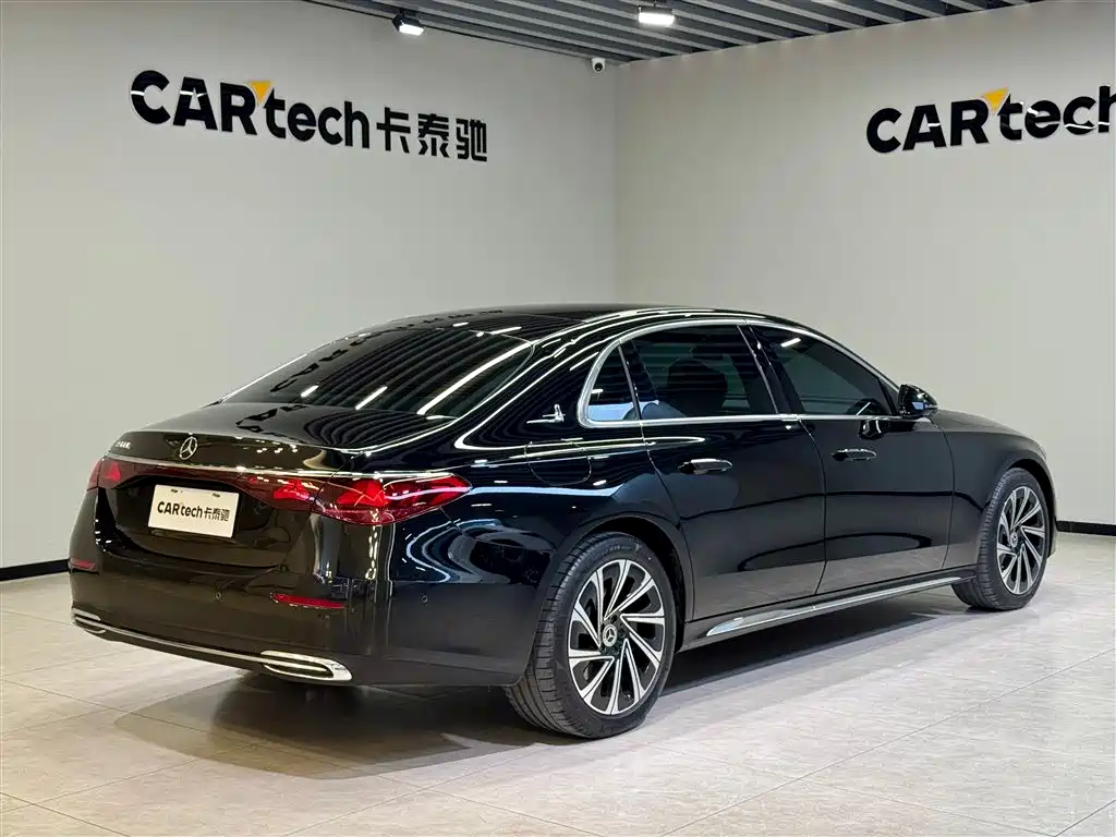 Mercedes-Benz E-Class 2024 Model E 300 L Luxury фото 4