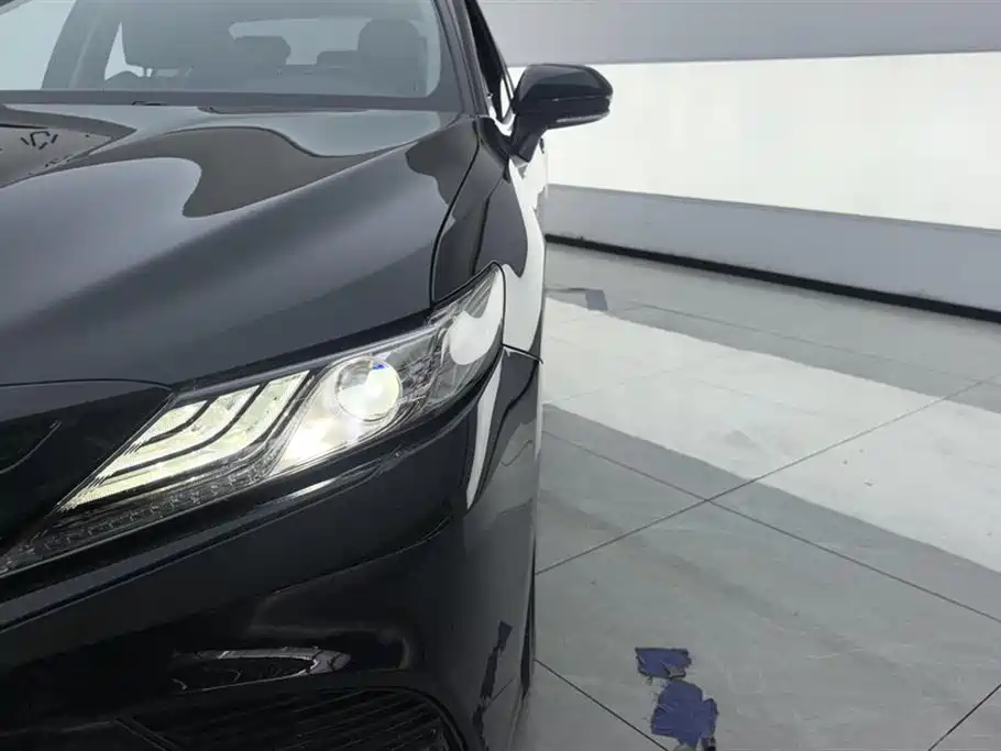 Toyota Camry 2018 2.0S Sport Edition фото 5
