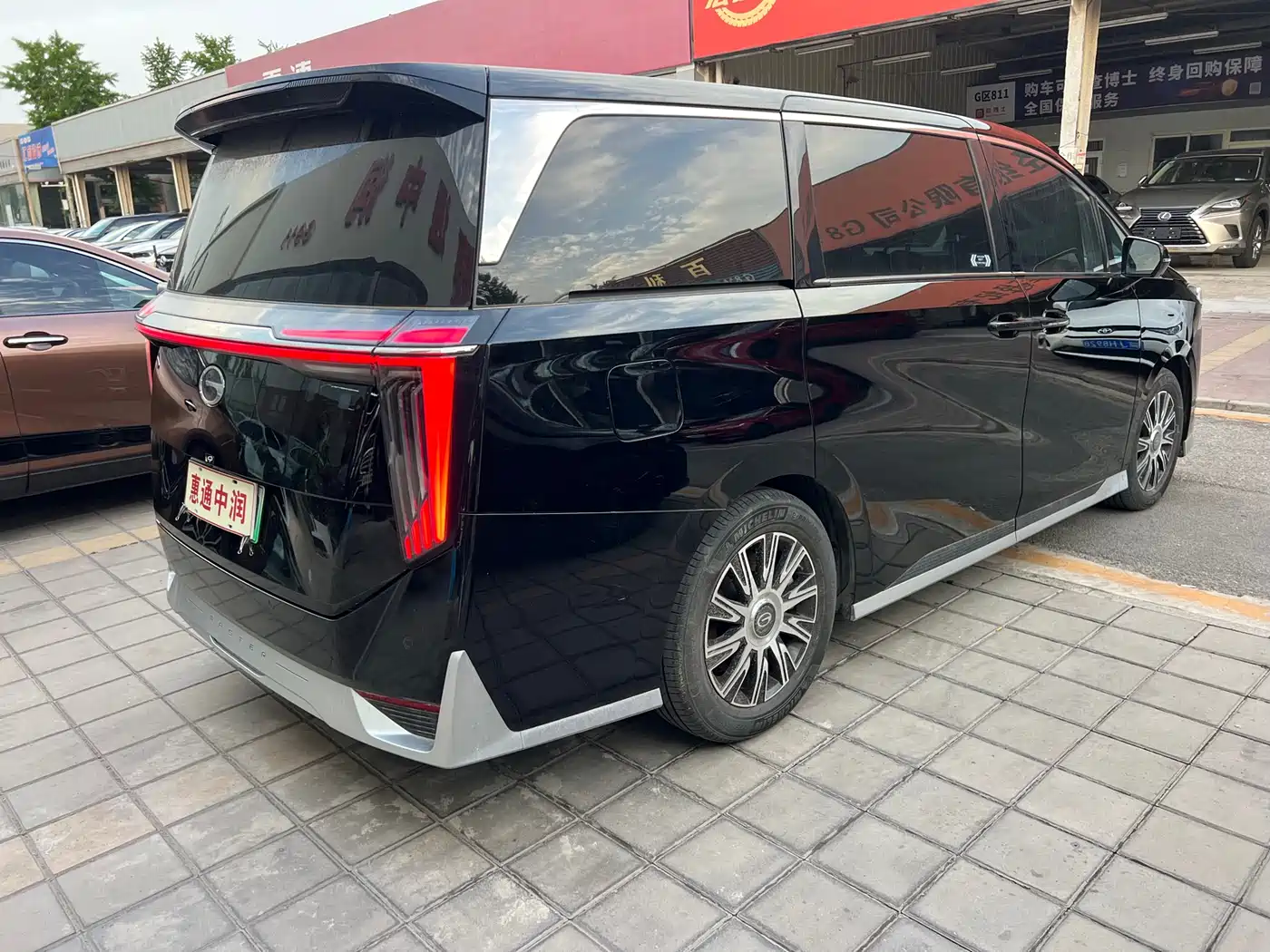 GAC Trumpchi Trumpchi E9 2023 E9 Champion Edition фото 6