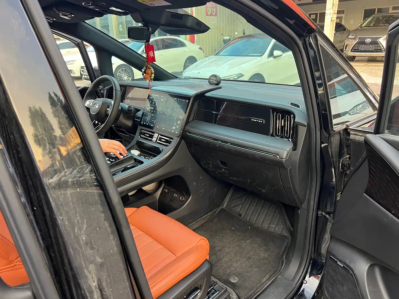 GAC Trumpchi Trumpchi E9 2023 E9 Champion Edition фото 16