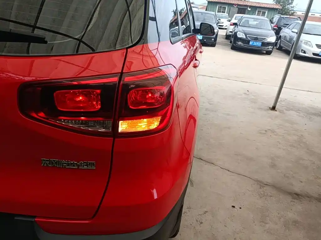 Kia KX3 2017 2017 1.6L Automatic Proud Elegance Edition