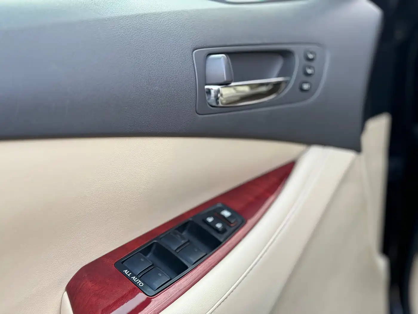Lexus ES 2010 350 Luxury Edition фото 9