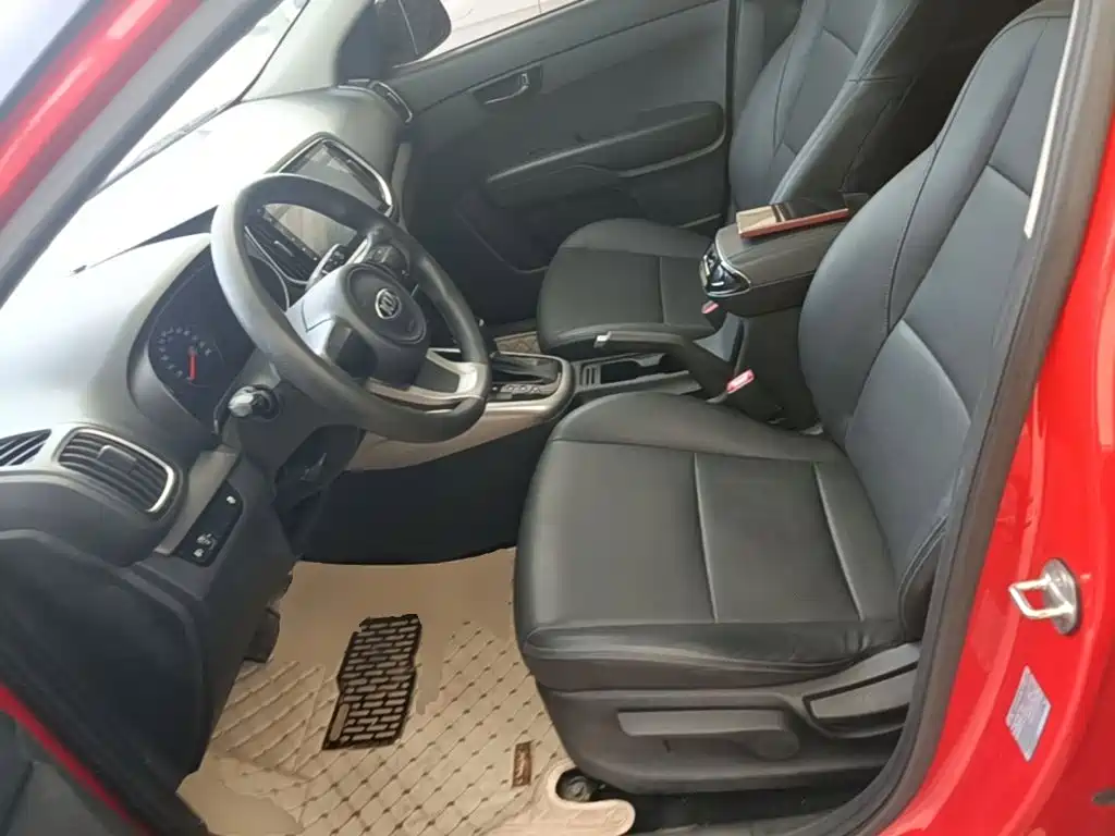 Kia KX3 2017 2017 1.6L Automatic Proud Elegance Edition