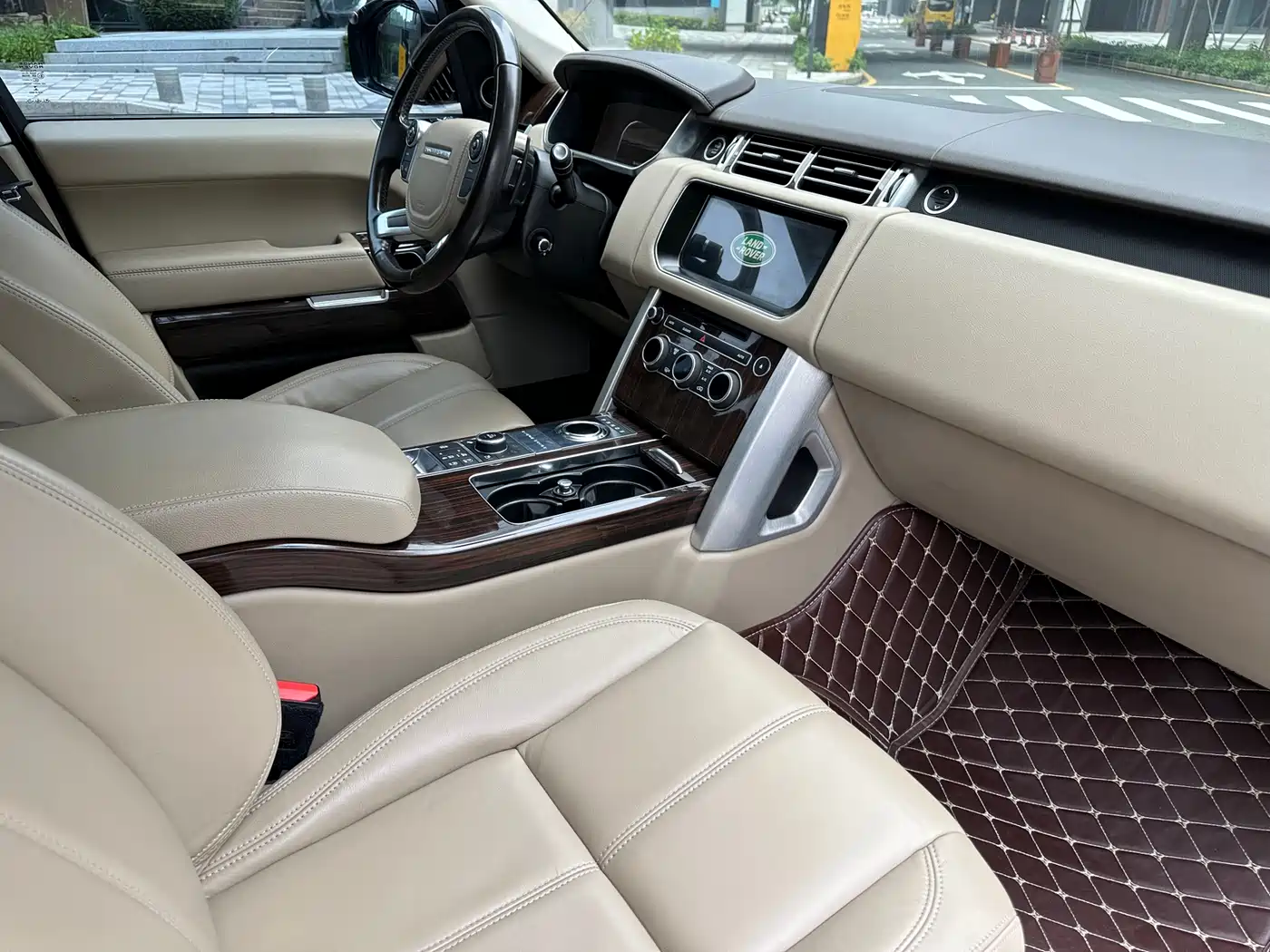 Land Rover Range Rover 2017 3.0 SC V6 Vogue фото 11
