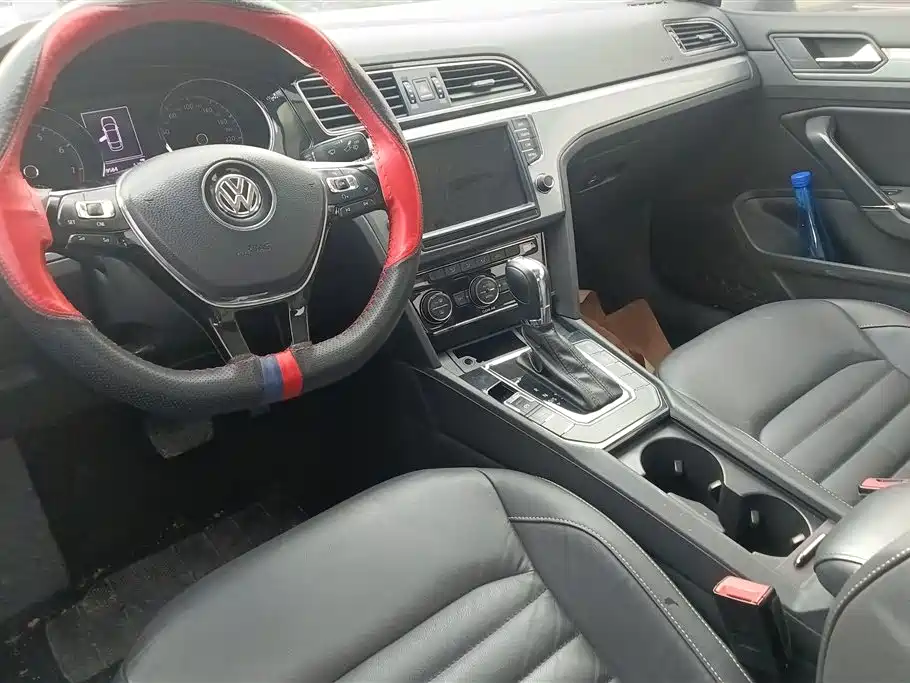 Volkswagen Lamando 2018 280TSI DSG Comfort Edition фото 12