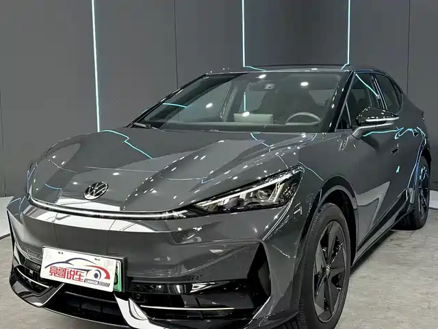 Volkswagen Unique 06 2025 Pure