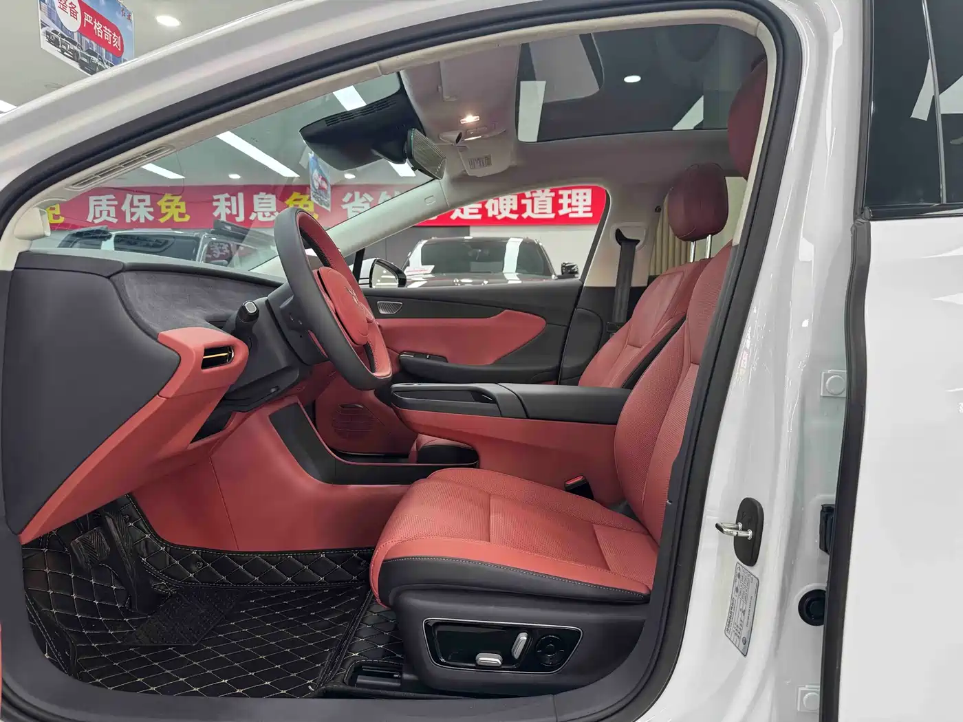 Hongqi HONGQI TIANGONG 05