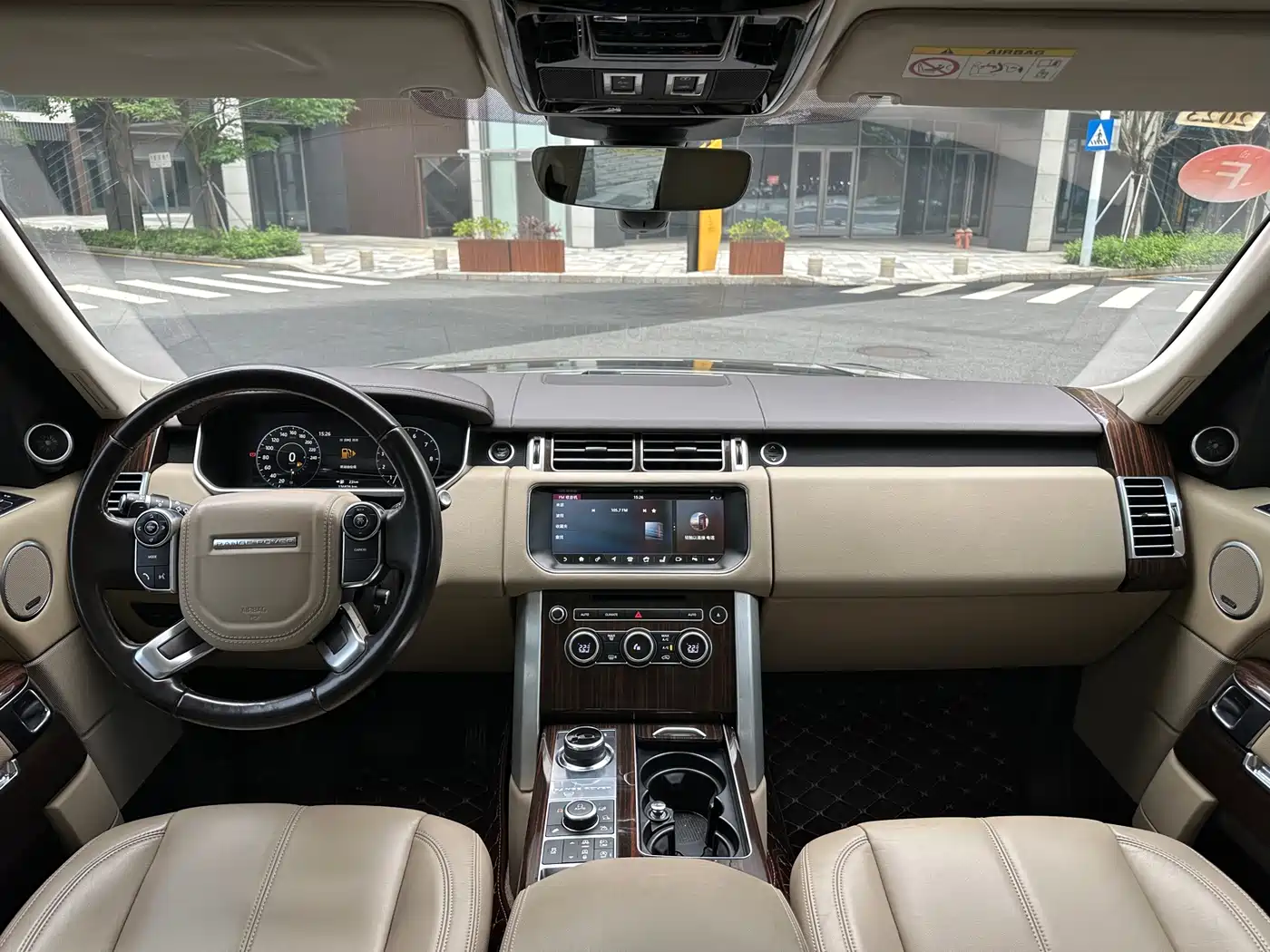 Land Rover Range Rover 2017 3.0 SC V6 Vogue фото 13