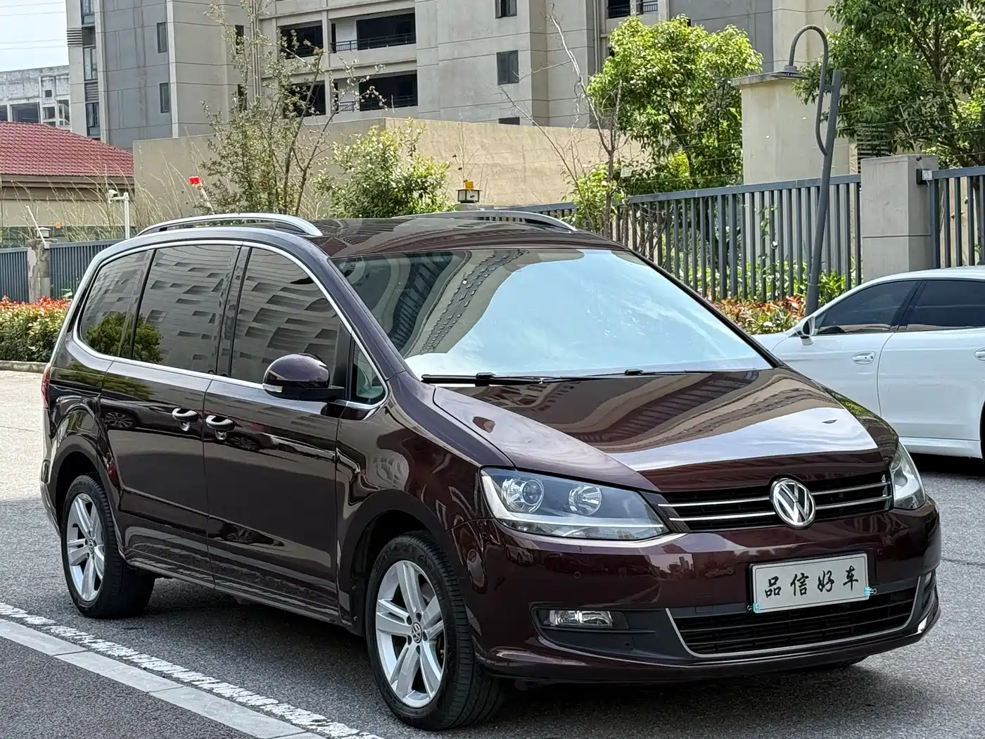 Volkswagen Sharan 2018 380TSI Comfort 7-Seater фото 3