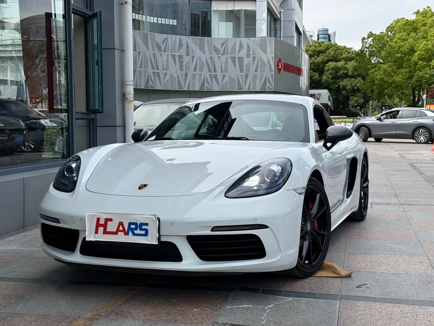 Porsche 718 2018 Cayman 2.0T фото 13