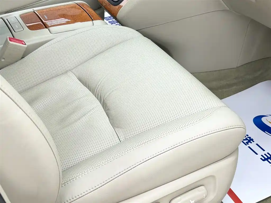 Lexus RX Classic 2006 350 фото 12