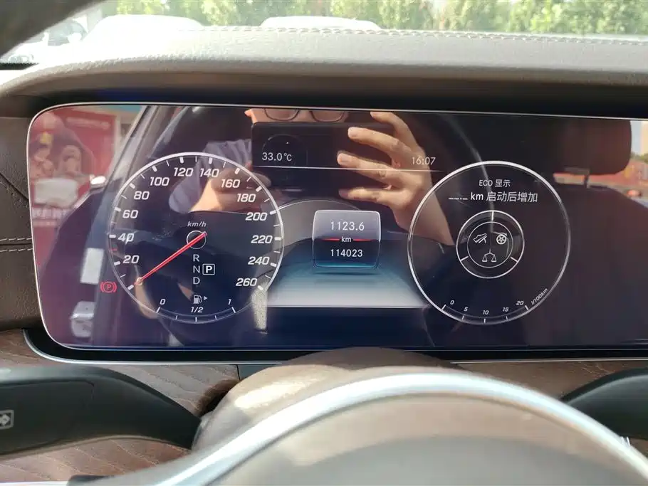 Mercedes-Benz E-Class 2019 E 300 L Sport Fashion фото 14
