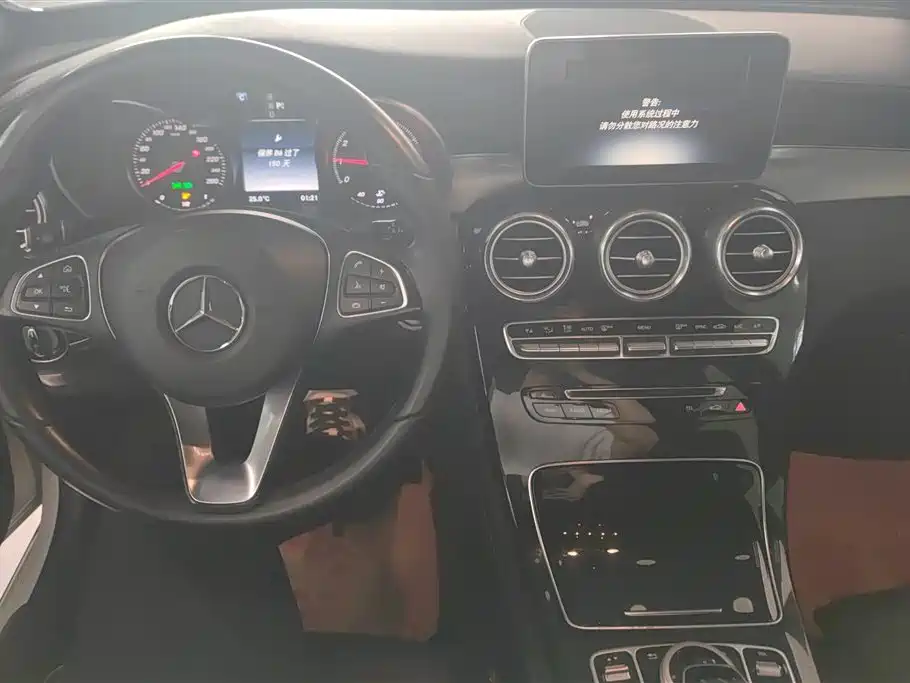 Mercedes-Benz GLC 2016 GLC 200 4MATIC фото 12