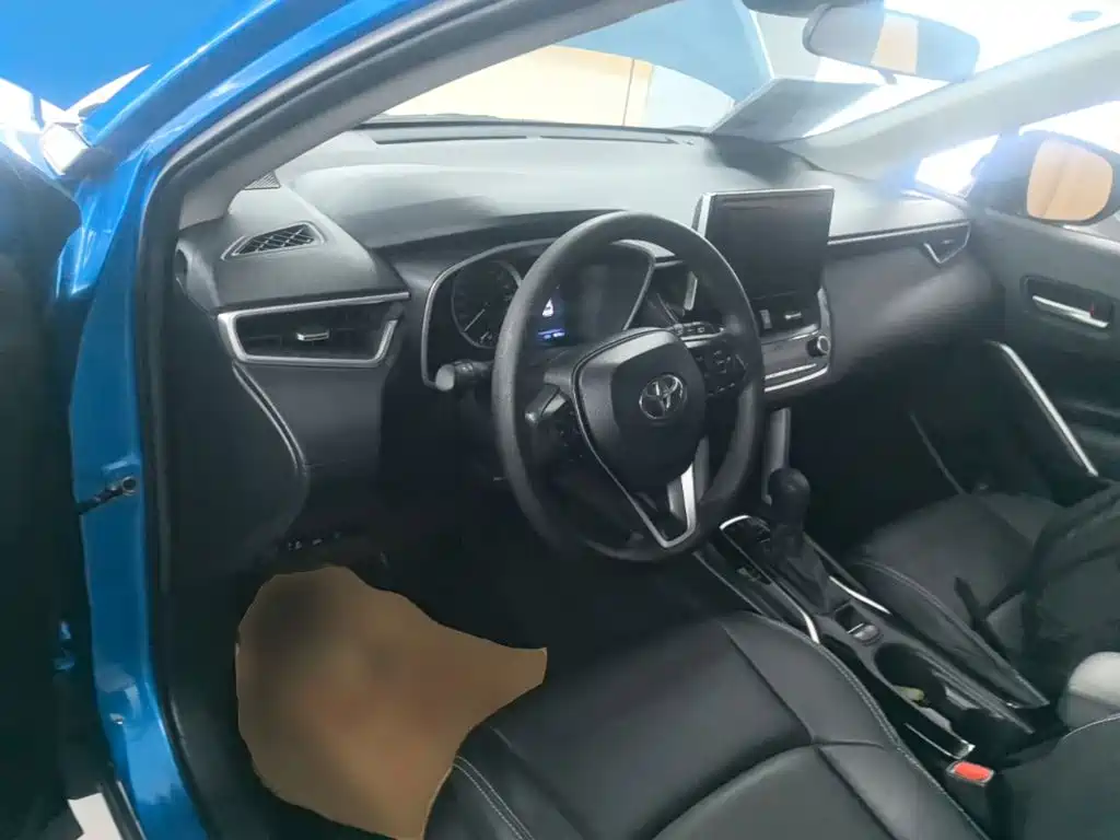 Toyota Frontlander 2022 2022 2.0L CVT Luxury PLUS Edition