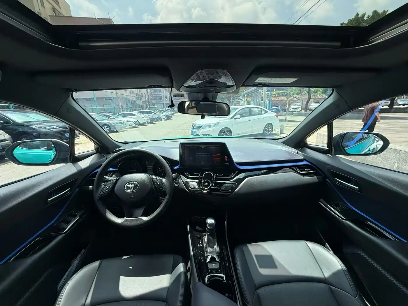 Toyota C-HR 2021 2020 2.0L Flagship Edition