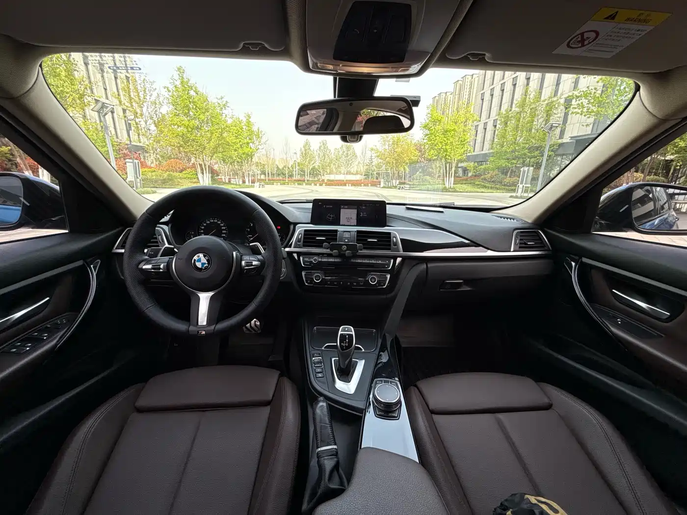 BMW 3 Series 2018 320Li Leading M Sport Package фото 10