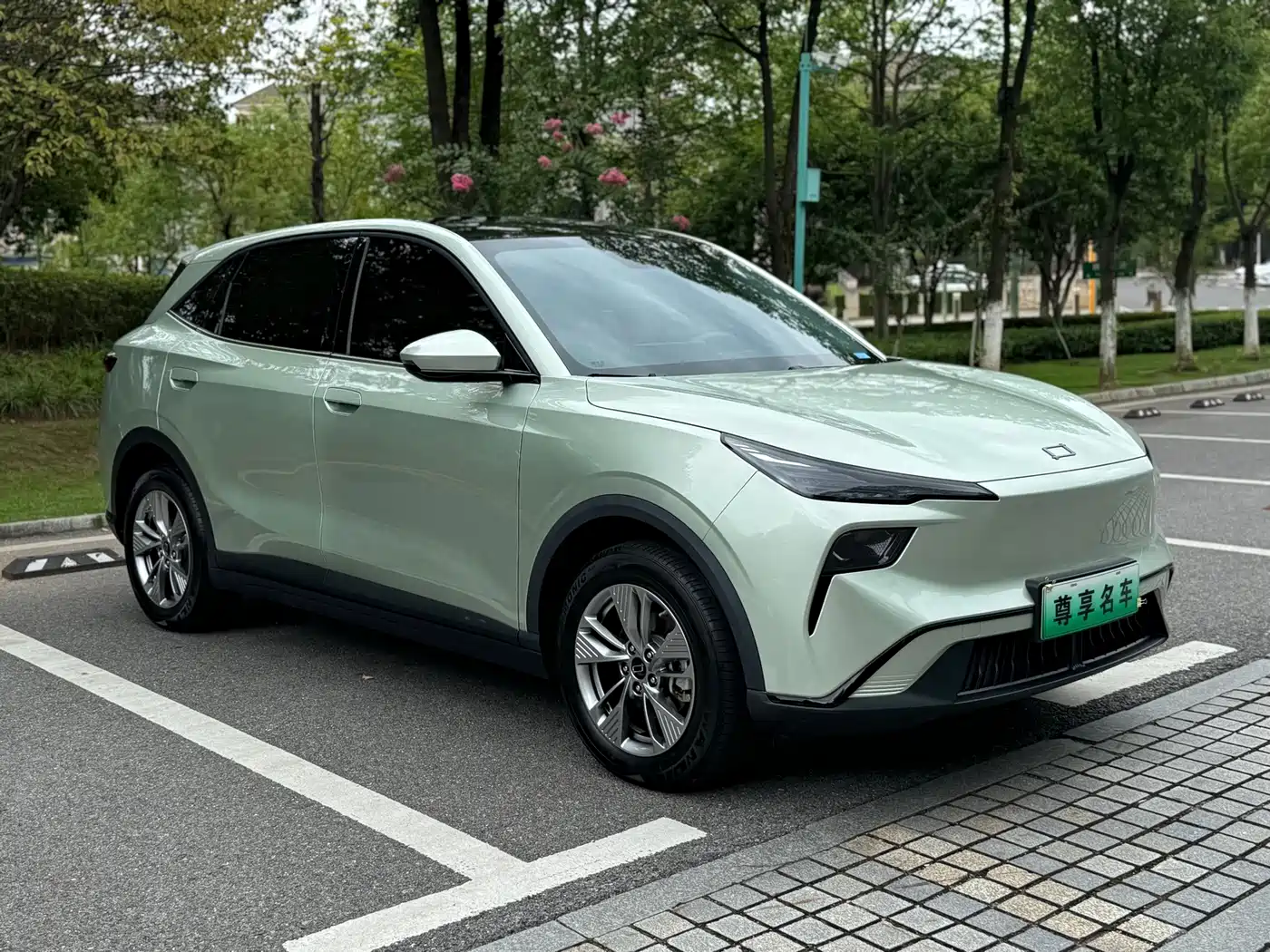 2025 Besturn Yueyi 03