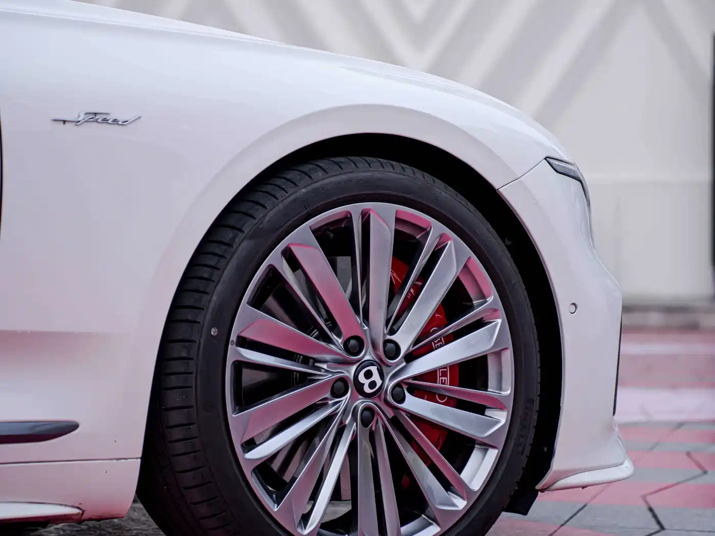 BENTLEY CONTINENTAL PLUG IN HYBRID