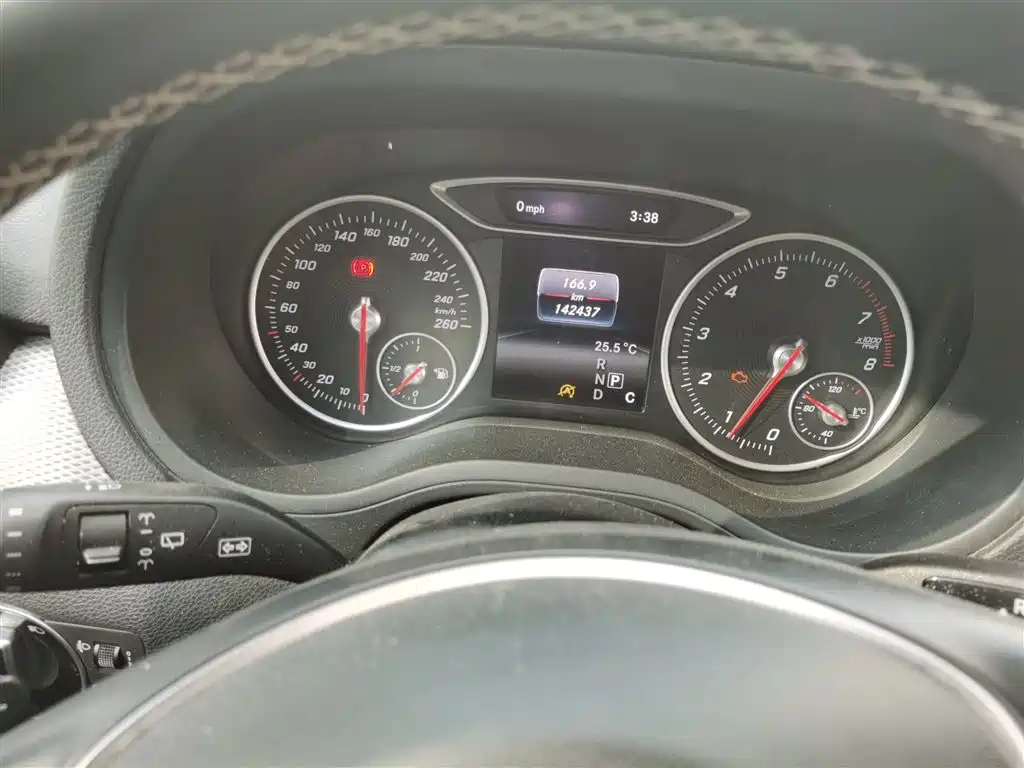 Mercedes-Benz B-Class 2015 B 200 Dynamic фото 12