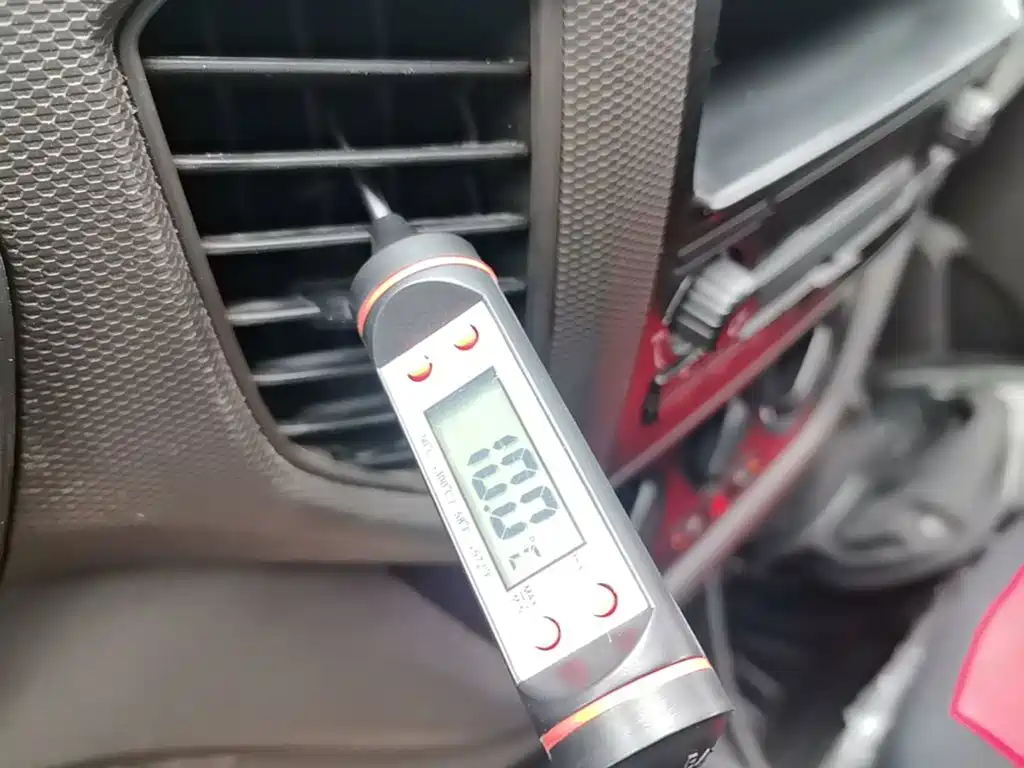 Wuling Motors Wuling Hongguang V 2024 2022 1.5L Power Take Edition Electric Power Steering LAR