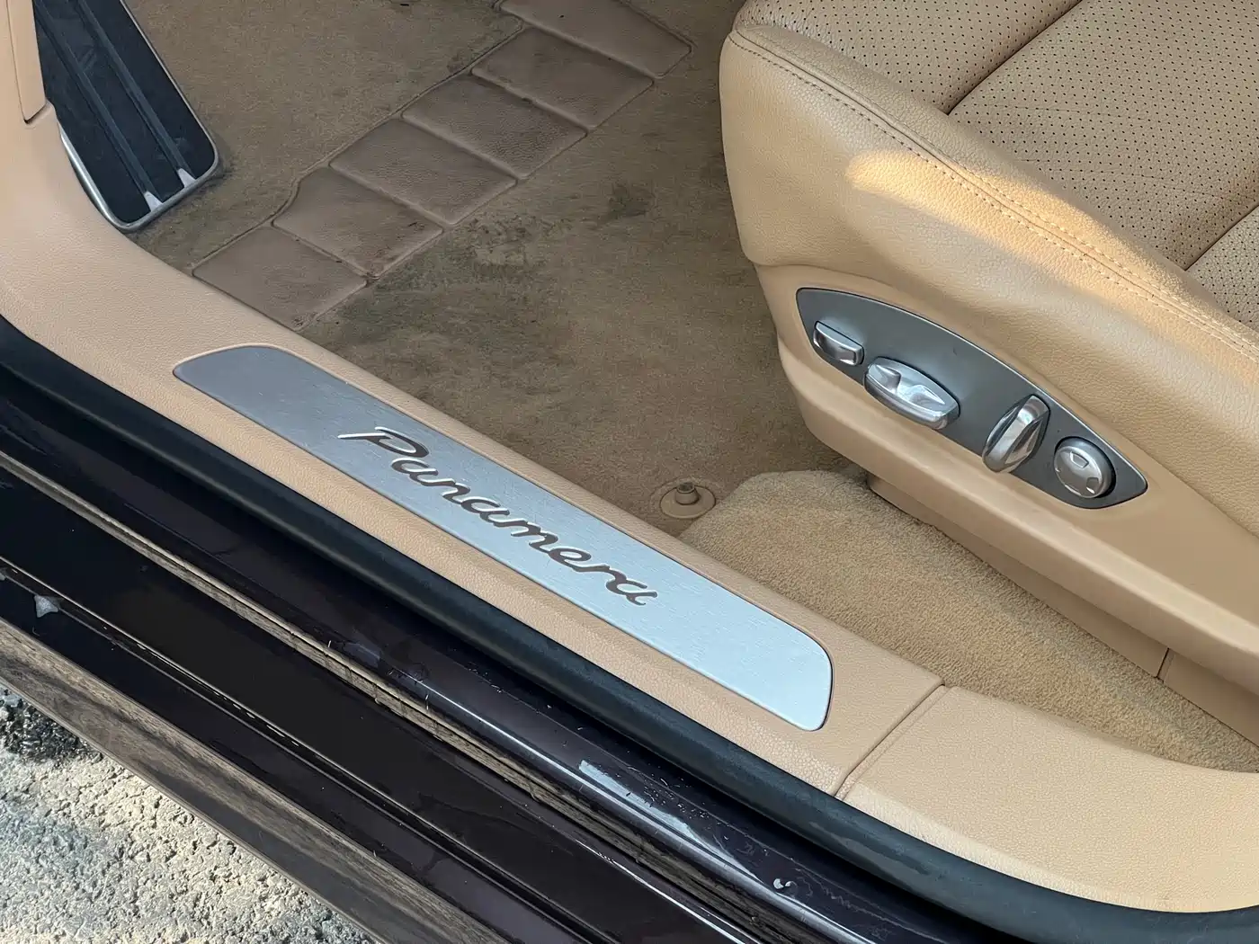 Porsche Panamera 2014 Panamera 3.0T фото 22