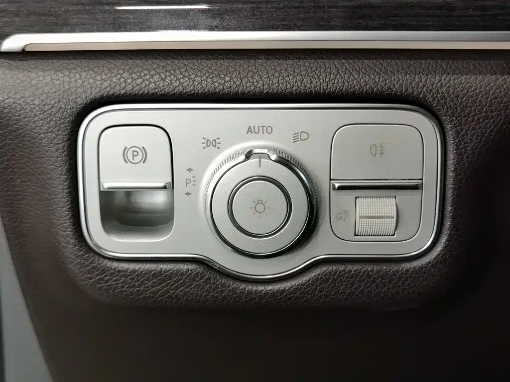 Mercedes-Benz GLE 2020 Facelift GLE 350 4MATIC Fashion фото 21