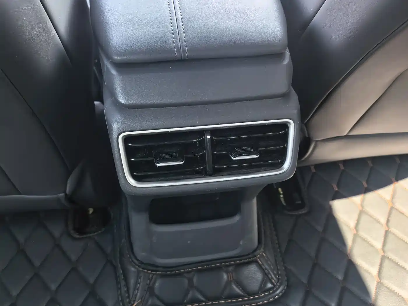Deepal SL03 2022 2022 1.5L 1200 Range Extender Version