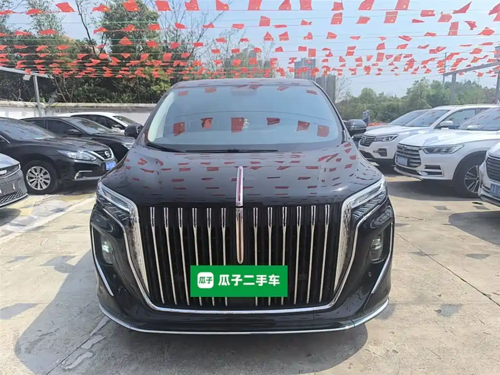 Hongqi HQ9 PHEV 2024 Model 2.0T AWD Business Edition фото 3