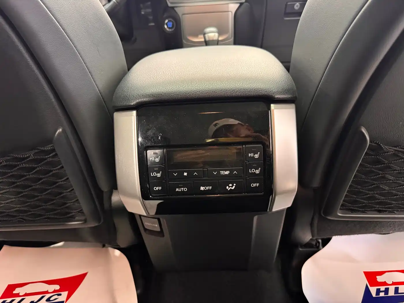Toyota Prado 2018 3.5L Auto TX-L фото 20