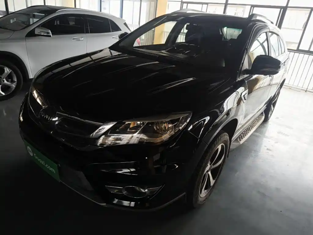 BYD S7 2015 2015 2.0T Automatic Premium