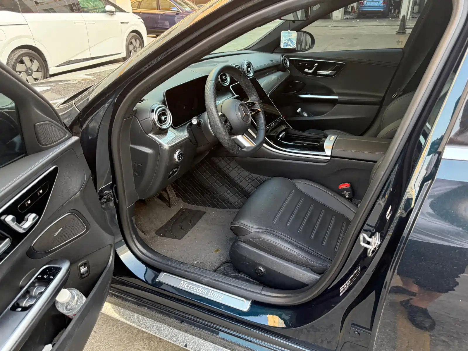 Фото 4 - Mercedes-Benz C-Class