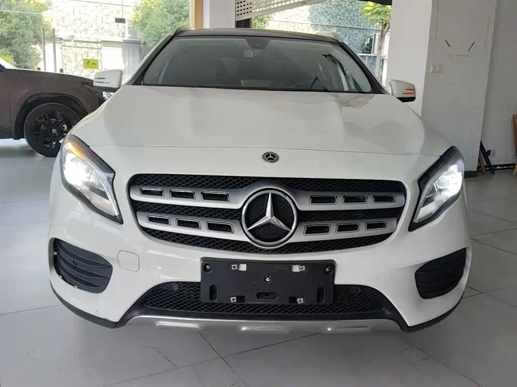 Mercedes-Benz GLA 2019 GLA 200 Fashion фото 3