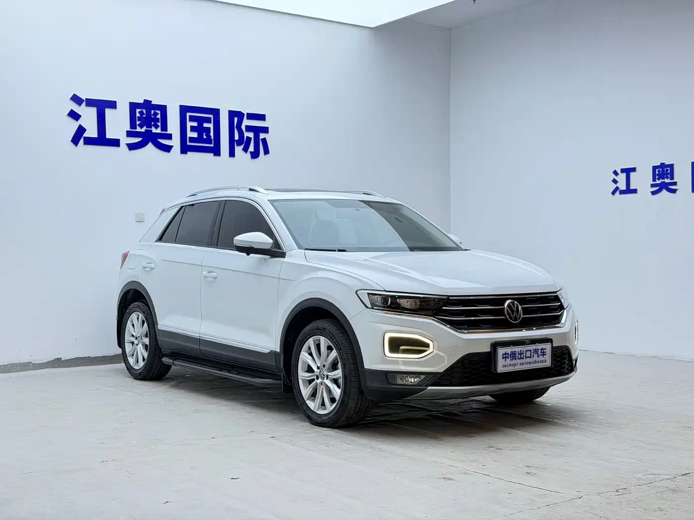 VOLKSWAGEN T ROC EXPLORING SONGS