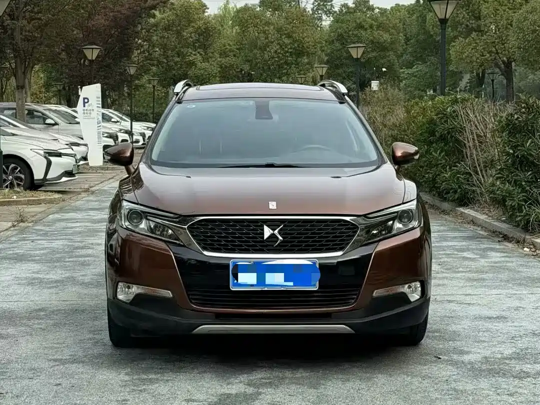 DS 6 2015 2014 1.6T Luxury Edition THP200