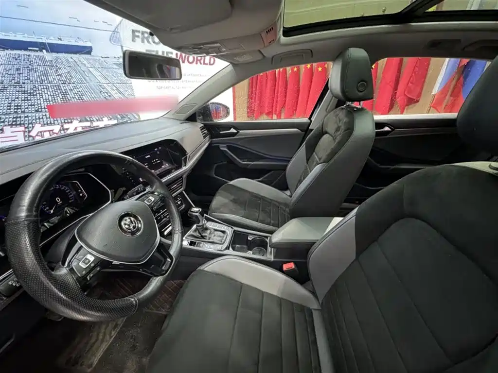 Volkswagen Sagitar 2021 280TSI DSG Luxury Smart Connect фото 5