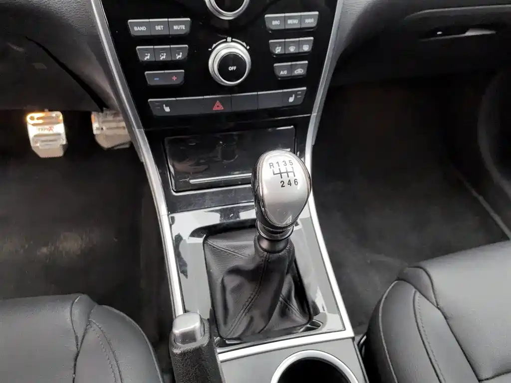Haval H2 2016 Red Label 1.5T Manual 2WD Elite фото 13