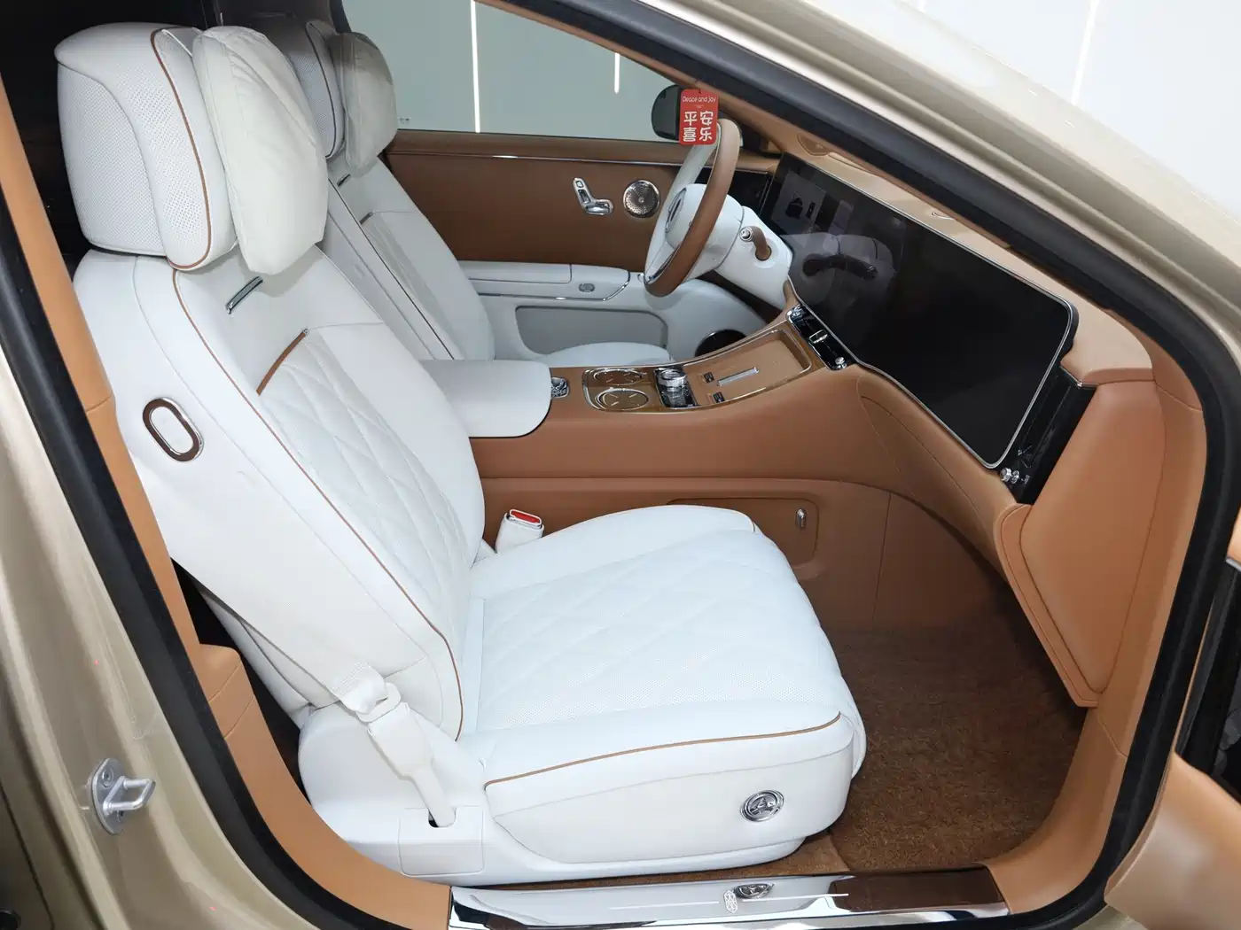 Zunjie S800 2025 2025 Model Extended Range Starlight Executive Edition 4-seater