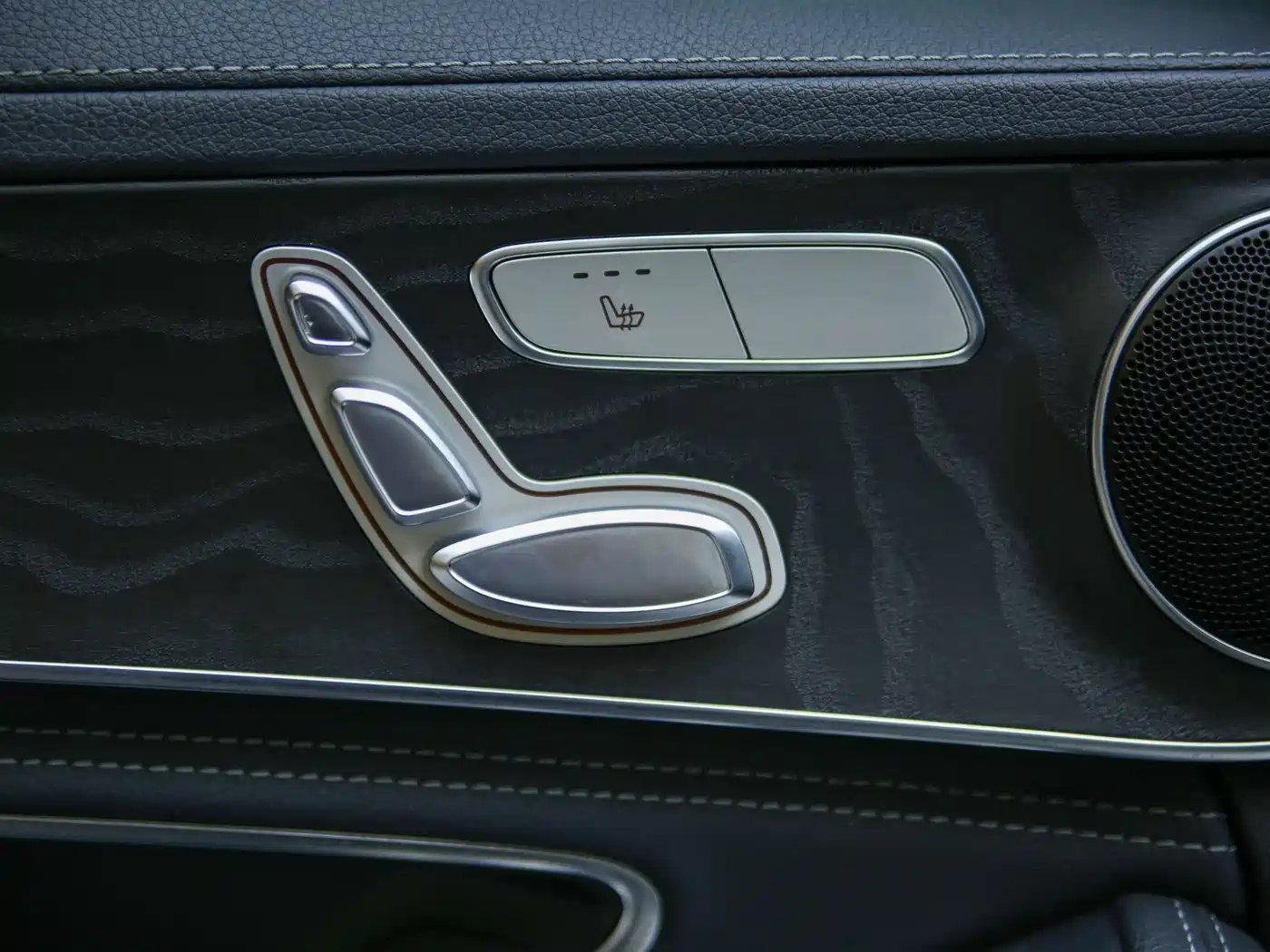 Mercedes-Benz C-Class 2018 C 200 L Sport Edition фото 24