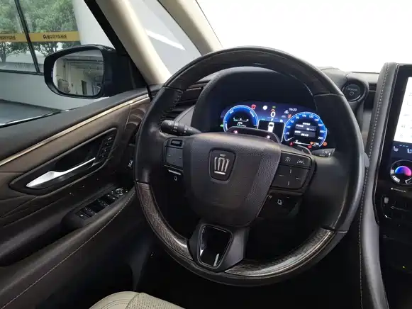 Toyota Vellfire 2023 Crown Hybrid 2.5L HV Ultimate фото 4