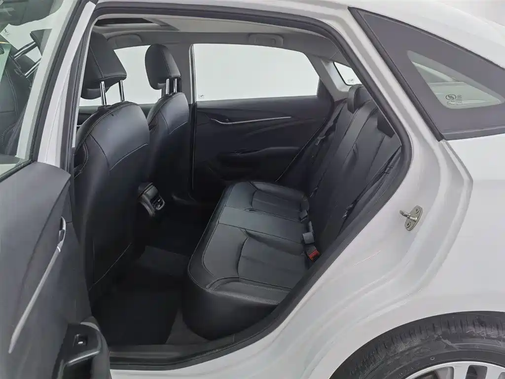 Buick Excelle 2021 1.3T Auto Mild Hybrid Elite фото 15