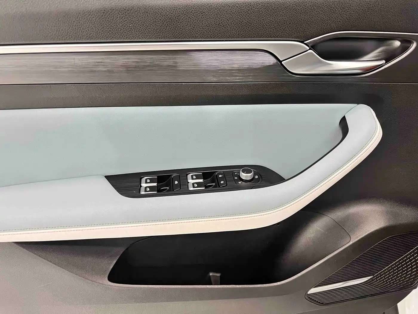 GEELY AUTOMOBILE EMGRAND S