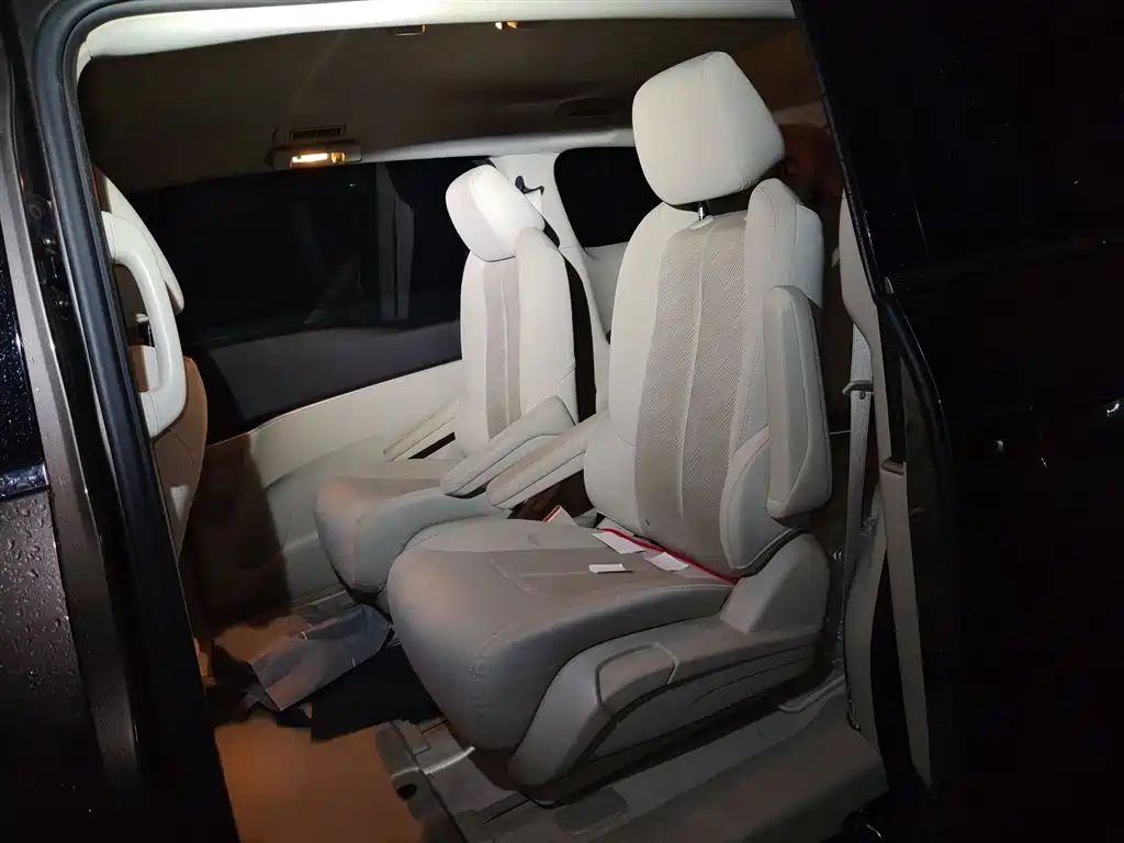 Buick GL8 2023 Model Land Business Class Comfort фото 15