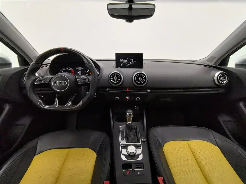 Audi A3 2017 Limousine 35 TFSI Fashion фото 5