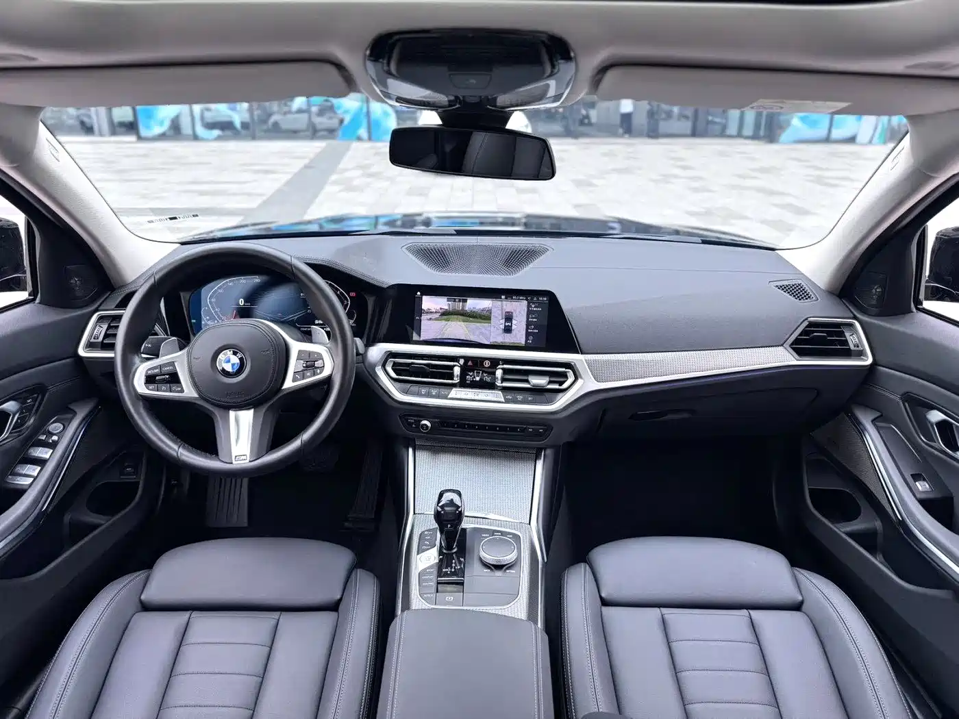 BMW 3 Series 2021 Facelift 325Li M Sport Shadow Edition фото 4