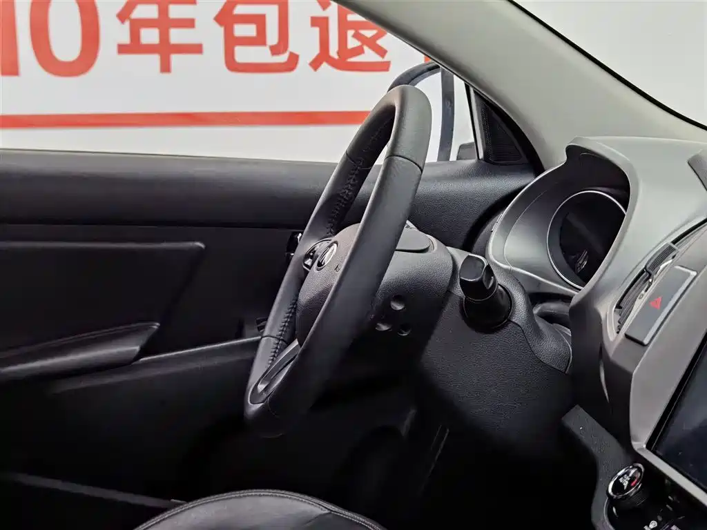 Kia Sportage 2015 2.0L Automatic 2WD DLX фото 22