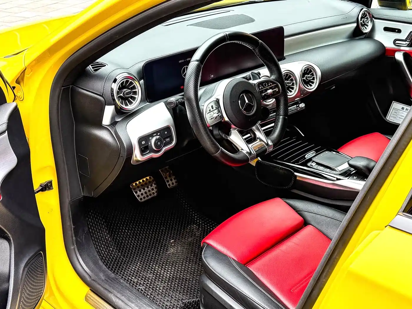 MERCEDES-BENZ A CLASS AMG